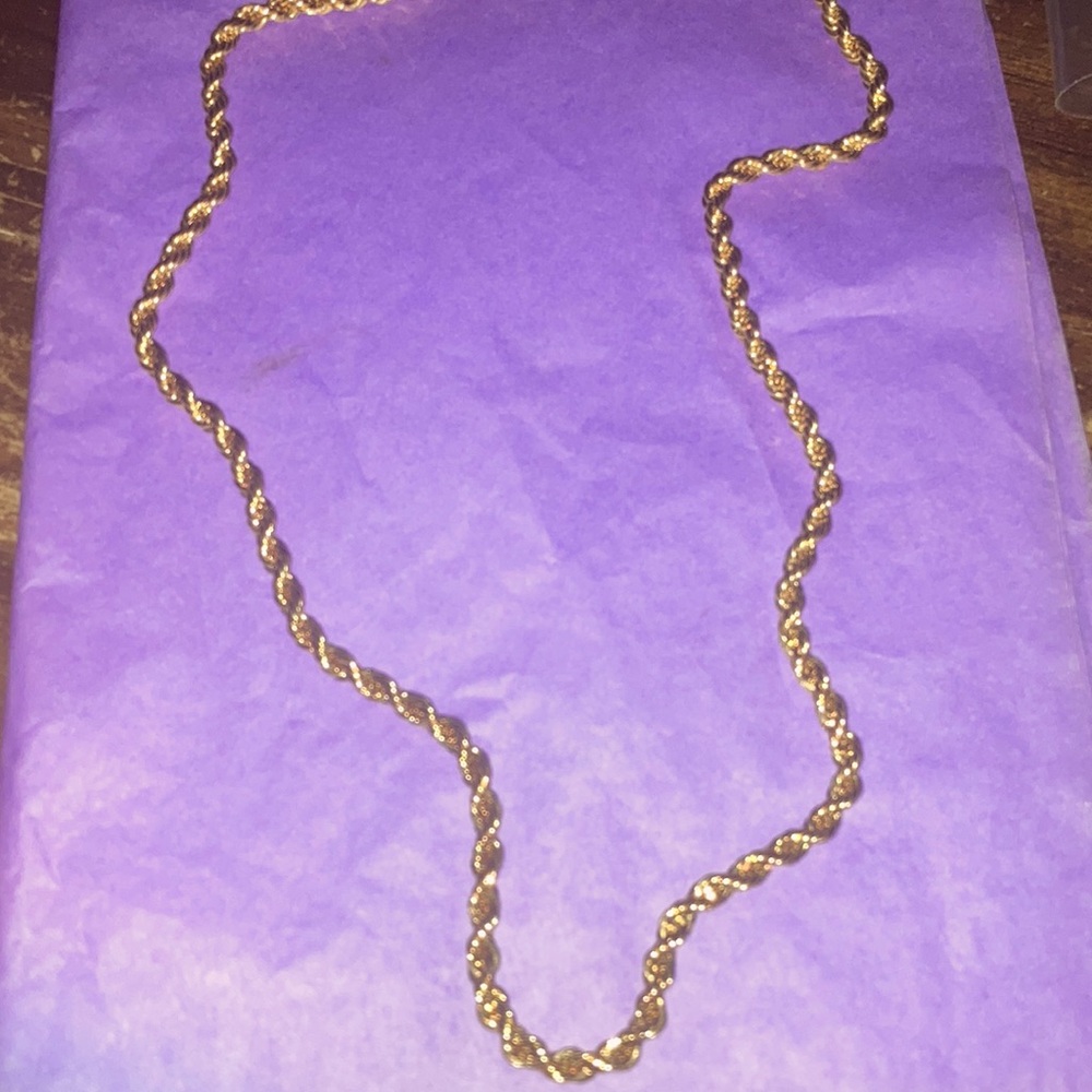 Monet gold rope chain